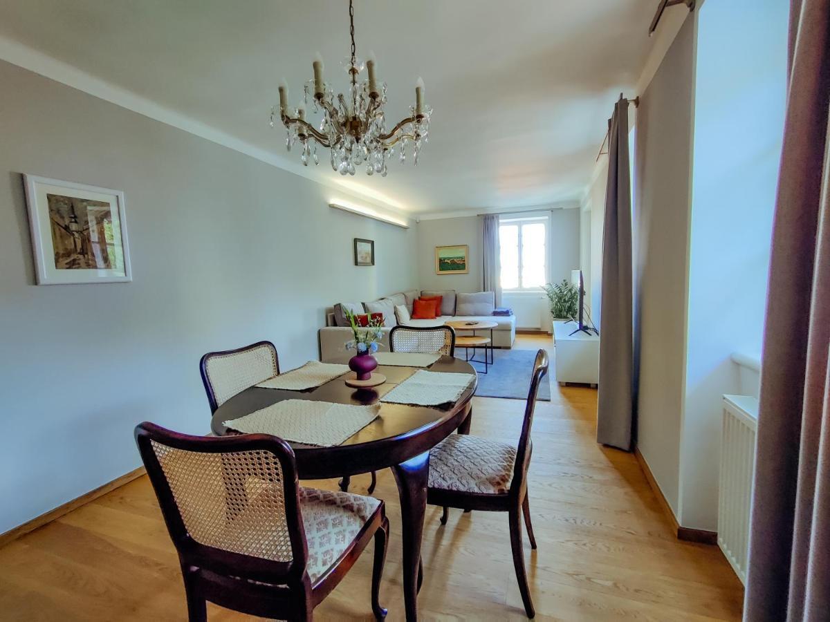 Cafe Hexe Apartment Bratislava
